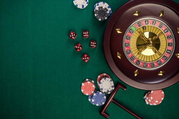 Live Teen Patti dealer at kebon toto streaming from studio